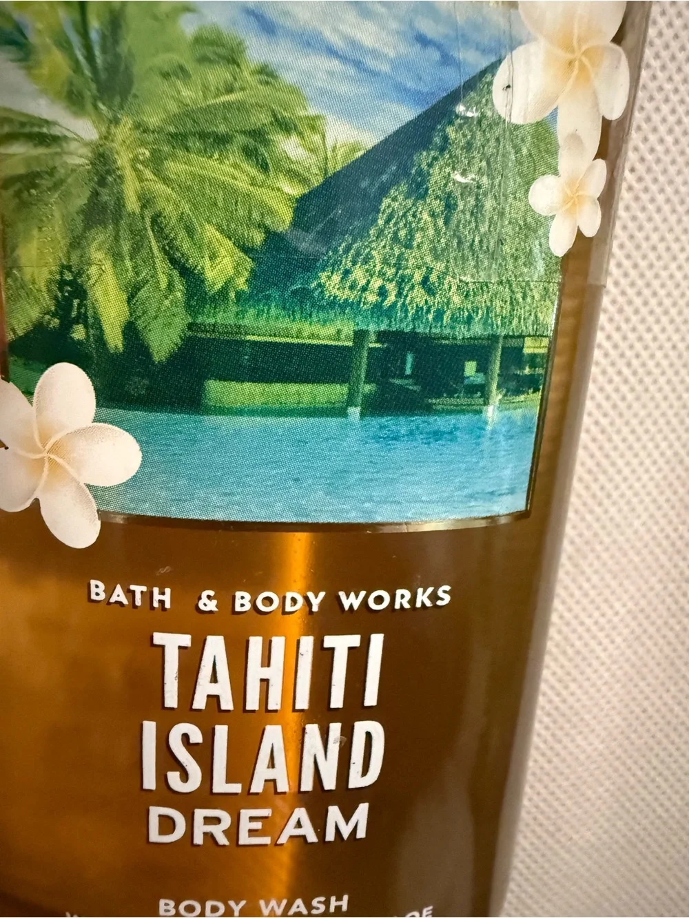 Bath & Body Works Tahiti Island Dream Body Wash - Amber Brown